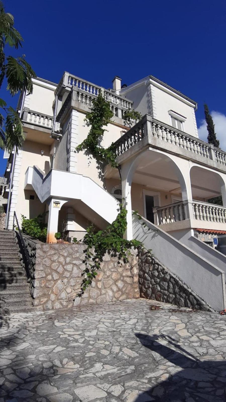Apartments Ruzic Njivice Rum bild